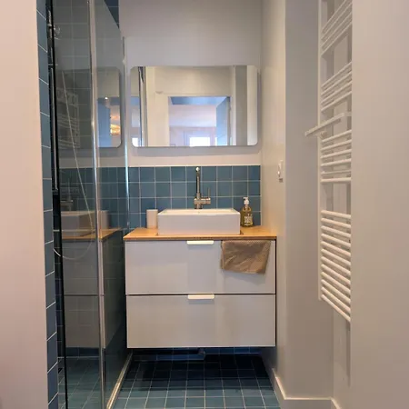 Tres Bel Cosy Refait Avec Gout - Very And Cozy Redone With Taste! Apartment